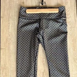 Women’s Lululemon Leggings-2/4. Like-New/Perfect condition.